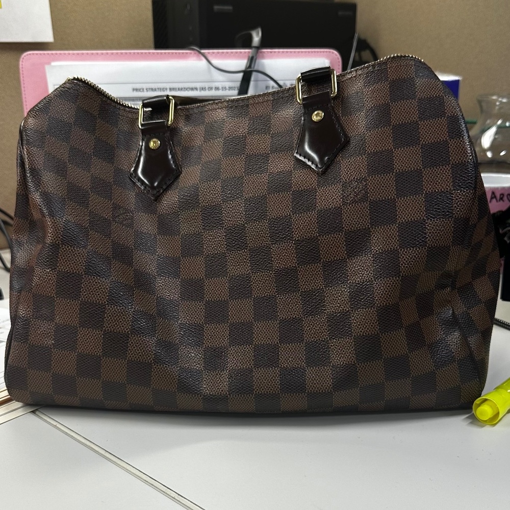 Louis Vuitton Speedy 30